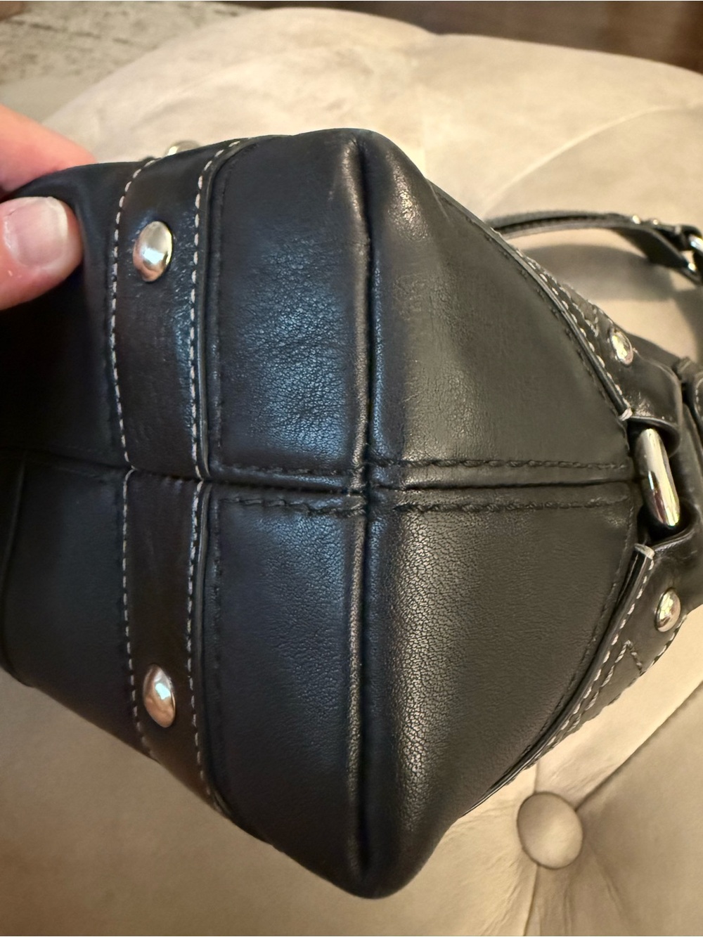 Coach Carly Bag #10615 - Picture 4 of 12